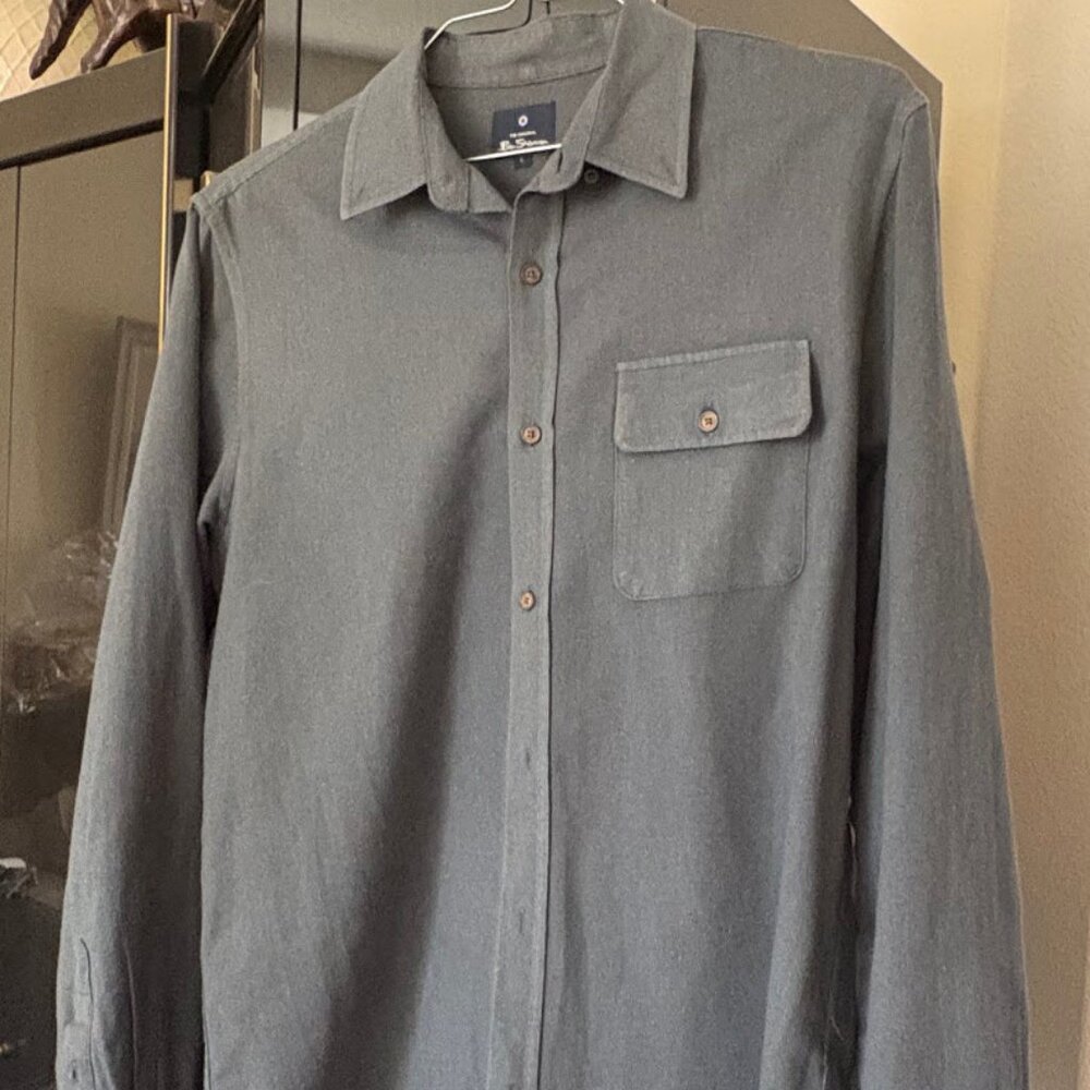 EUC Dk Grey Ben Sherman Dress Shirt - LG